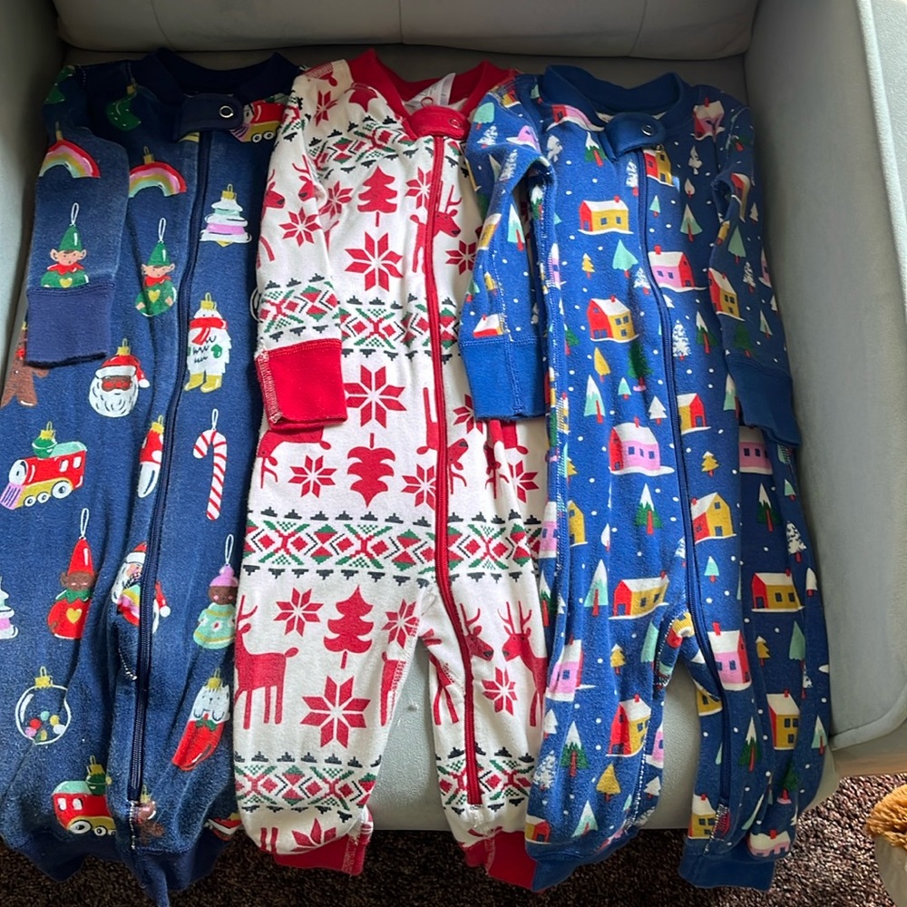 Hanna Anderson holiday pajama bundle